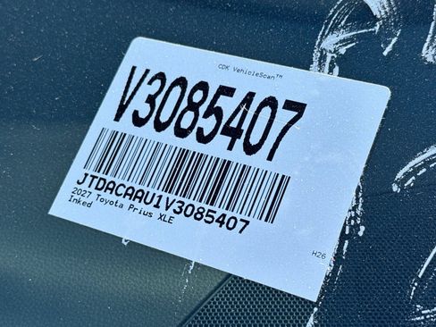 New 2027 Toyota Prius XLE FWD image 34