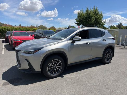 Certified 2025 Lexus NX 350h AWD w/ Accessory Package (2T) image 4