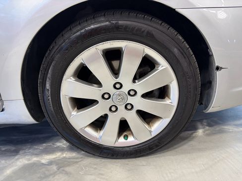 Used 2005 Toyota Avalon XLS FWD image 28