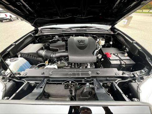 Used 2023 Toyota Tacoma SR5 image 29
