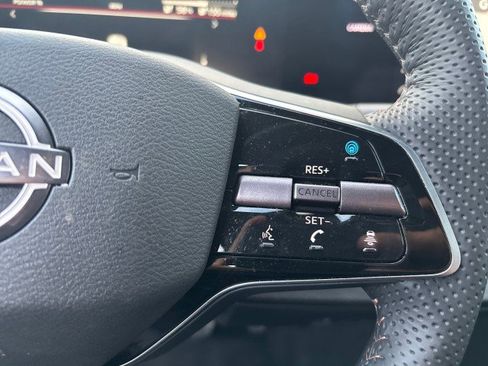 Used 2024 Nissan Ariya FWD image 17