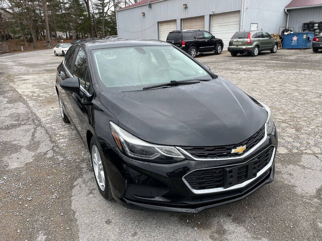 Used 2018 Chevrolet Cruze LT FWD image 6