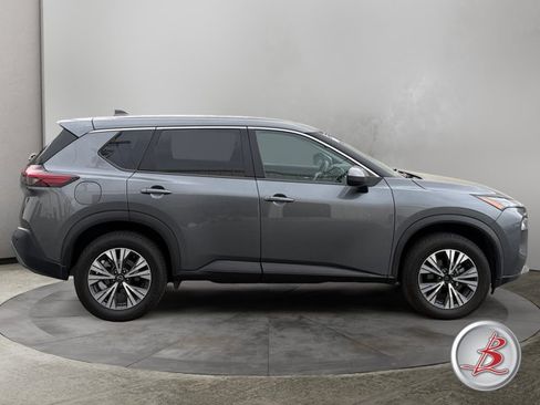 Used 2023 Nissan Rogue SV AWD/4WD image 8