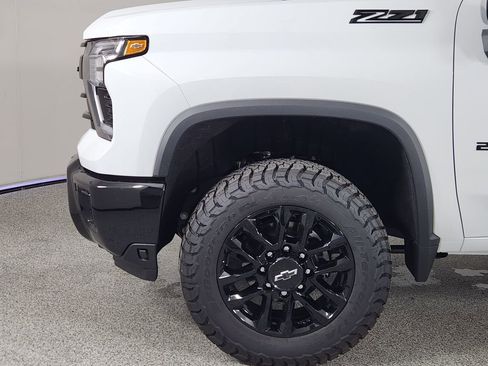 New 2026 Chevrolet Silverado 2500 LT w/ Trail Boss Package AWD/4WD image 8