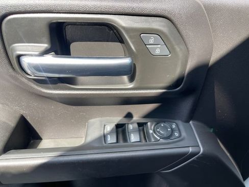 Used 2024 Chevrolet Silverado 1500 Custom image 23