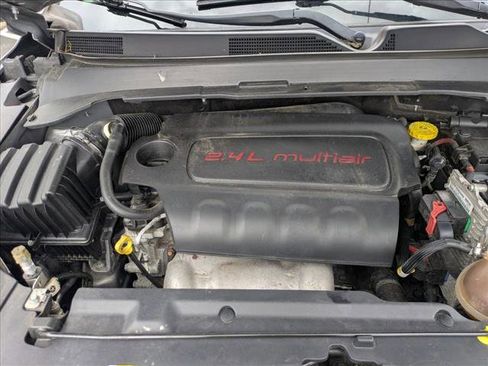 Used 2018 Jeep Compass Latitude image 22