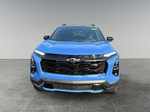 New 2026 Chevrolet Equinox RS w/ Safety and Technology Package AWD/4WD image 8