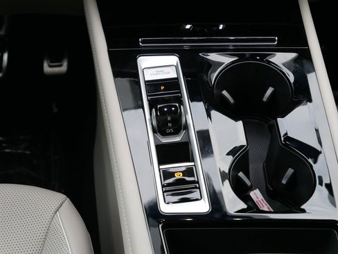 New 2026 Volkswagen Atlas SEL Premium R-Line image 11