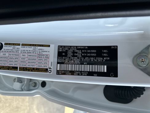 Used 2025 Toyota 4Runner TRD Sport Premium RWD image 33