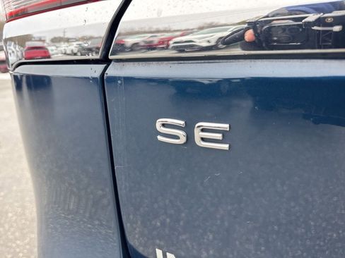 Used 2021 Volkswagen Atlas SE image 31