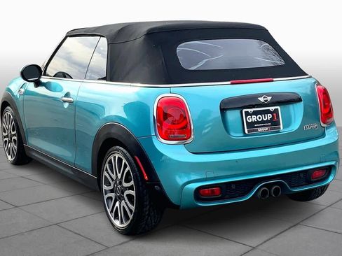 Used 2018 MINI Cooper S image 11
