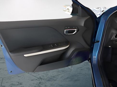 New 2025 Kia K4 GT-Line w/ GT-Line Premium Package image 23