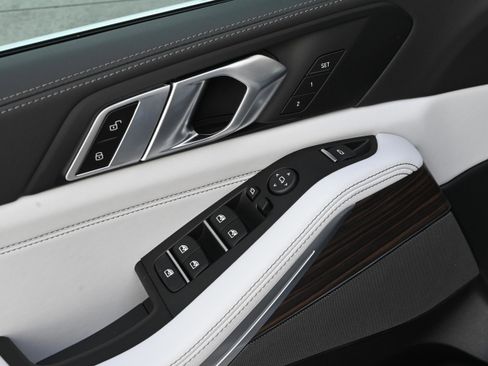 New 2026 BMW X5 xDrive40i image 25