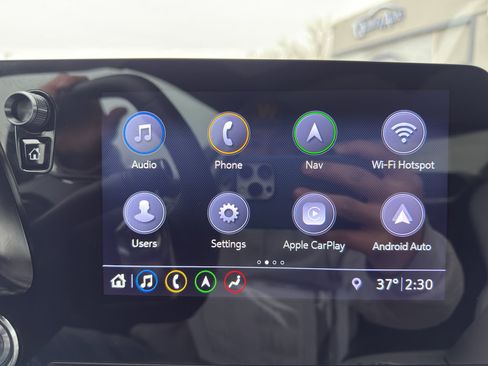 Used 2020 Chevrolet Corvette Stingray Premium Cpe w/ 3LT Preferred Equipment Group image 17