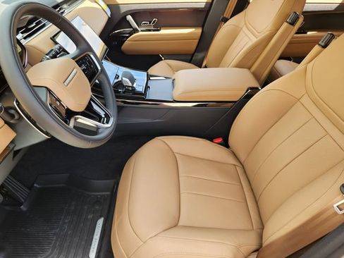 New 2026 Land Rover Range Rover Sport SE AWD/4WD image 8