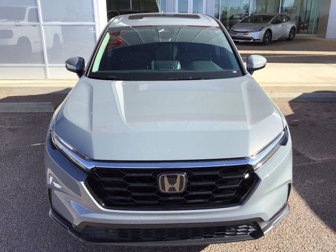 Used 2025 Honda CR-V EX-L image 8
