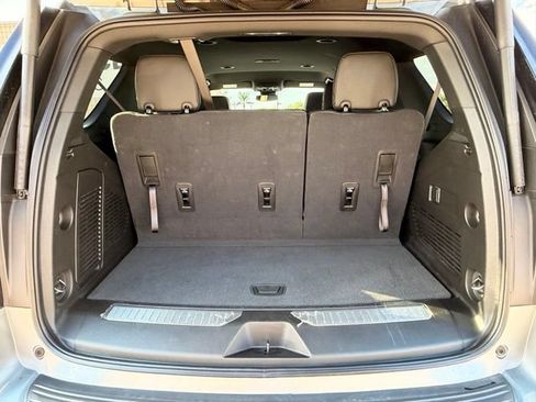 Used 2026 Chevrolet Tahoe RST AWD/4WD image 13