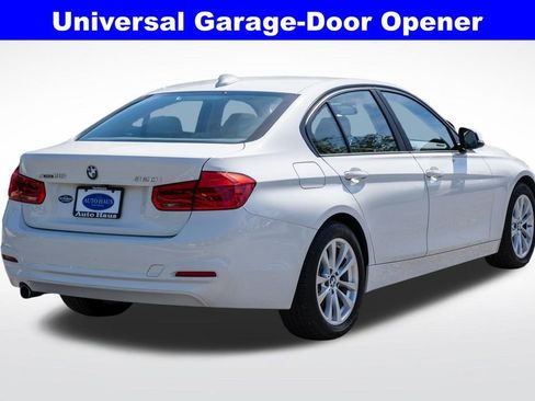 Used 2018 BMW 320i xDrive Sedan AWD/4WD image 8