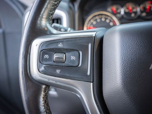 Used 2020 Chevrolet Silverado 1500 LT image 20