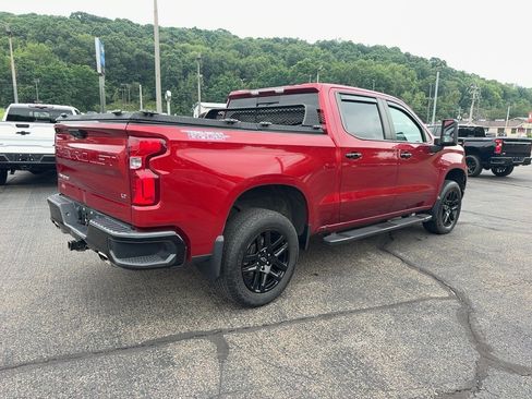 Used 2023 Chevrolet Silverado 1500 LT Trail Boss w/ Convenience Package II AWD/4WD image 5