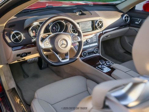 Used 2017 Mercedes-Benz SL 450 image 47