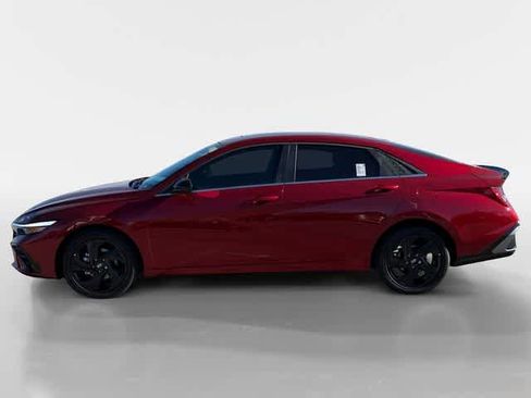 New 2026 Hyundai Elantra SEL Sport FWD image 2