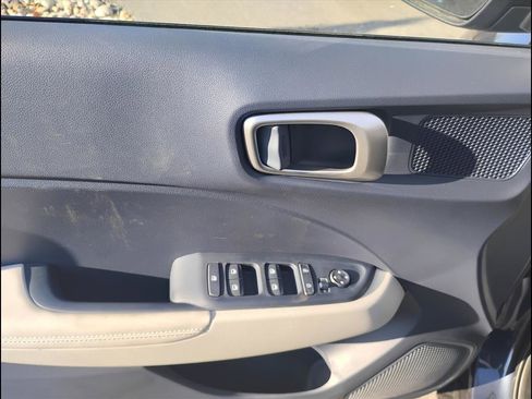 New 2026 Hyundai Venue SEL image 19