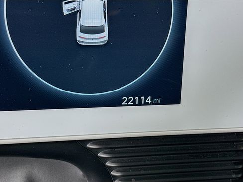 Used 2024 Hyundai Ioniq 5 SEL image 18