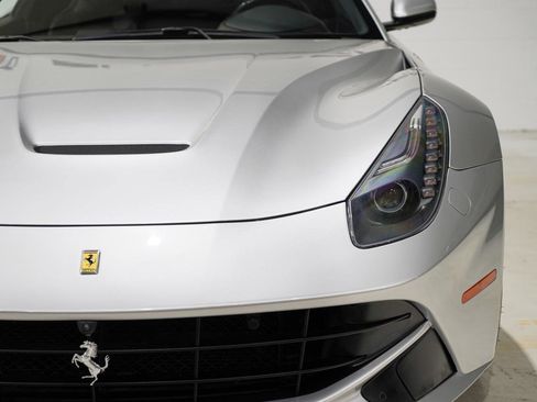 Used 2015 Ferrari F12 Berlinetta image 28