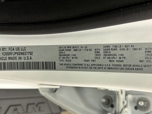 Used 2025 RAM 1500 Laramie w/ Night Edition image 45