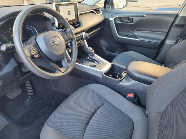 Certified 2025 Toyota RAV4 LE AWD/4WD image 12