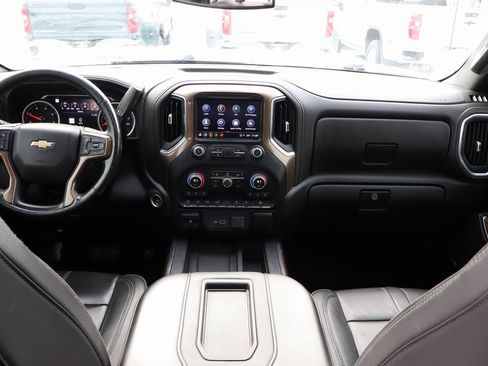 Used 2022 Chevrolet Silverado 3500 High Country w/ Safety Package II image 19