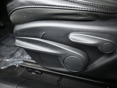 Used 2020 Jeep Compass Latitude image 12