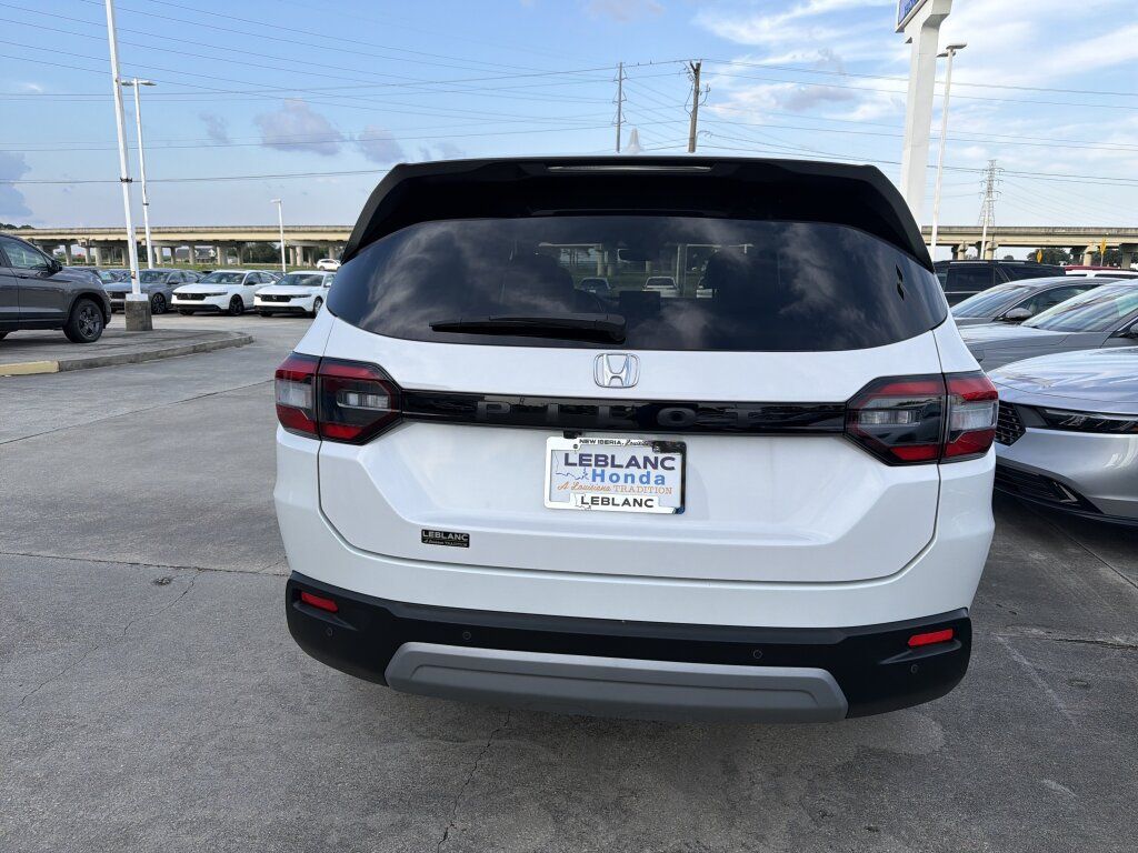 Used 2024 Honda Pilot EX-L image 5