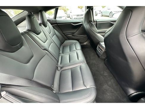 Used 2018 Tesla Model S 75D image 17