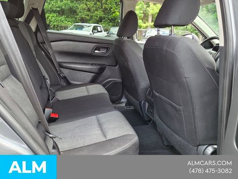 Used 2025 Nissan Rogue SV FWD image 15
