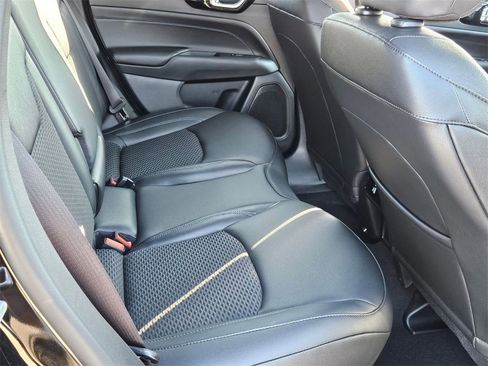 New 2026 Jeep Compass Latitude w/ Quick Order Package 29K image 38