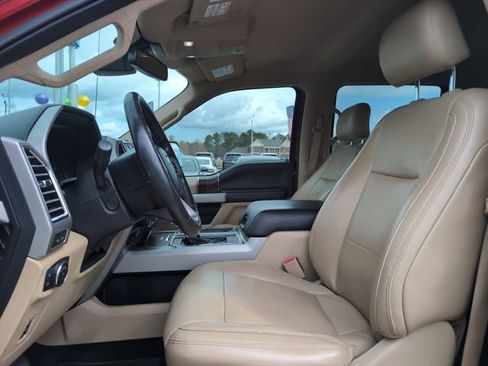 Used 2016 Ford F150 Lariat w/ Equipment Group 502A Luxury image 13