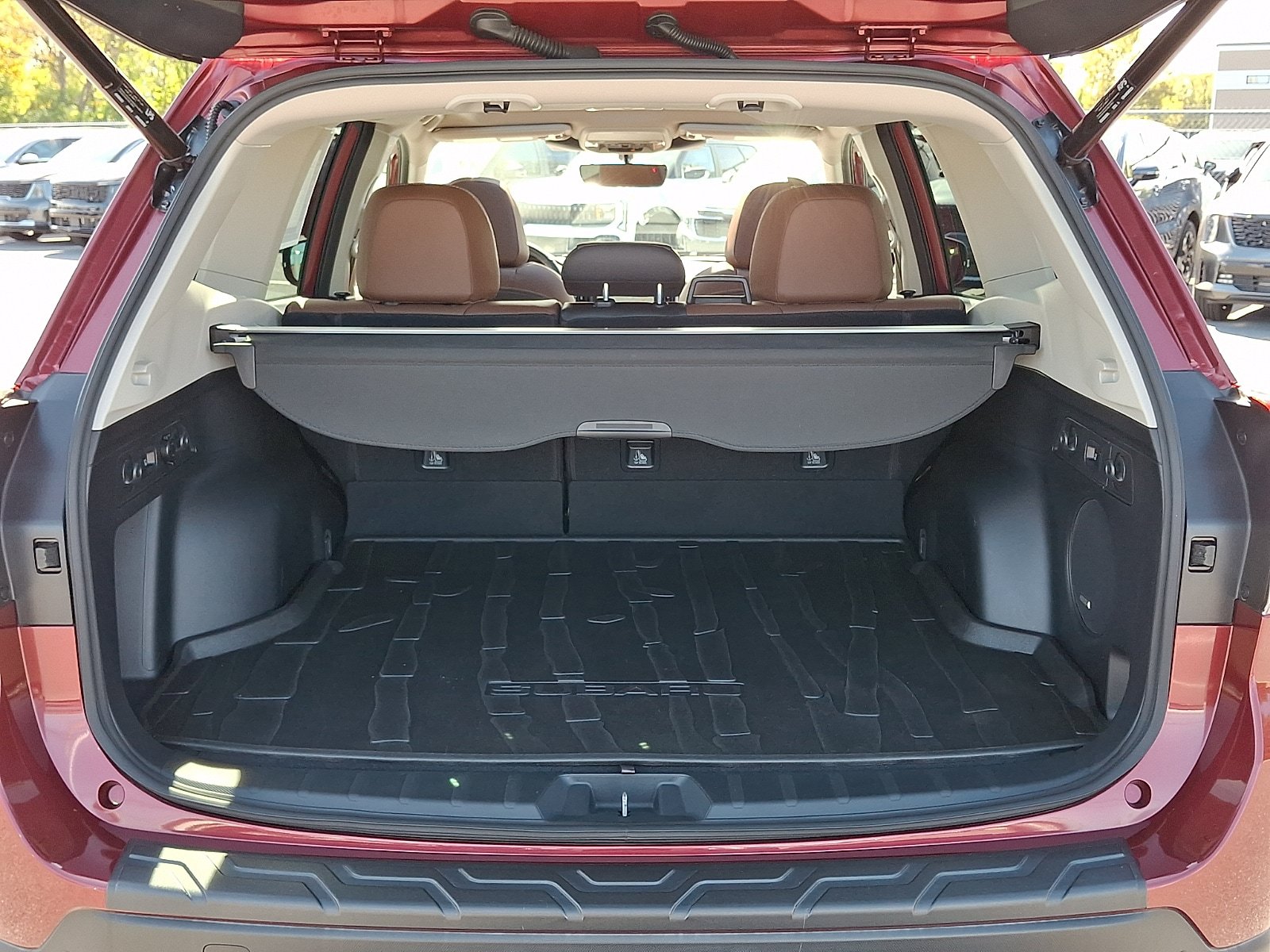 Used 2022 Subaru Forester Touring AWD/4WD image 31