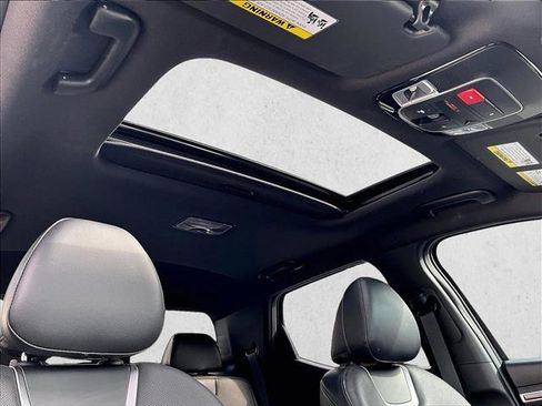 Used 2024 Hyundai Santa Cruz Limited image 17