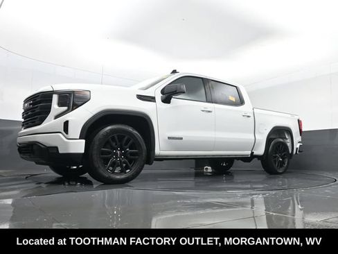 Used 2023 GMC Sierra 1500 Elevation AWD/4WD image 32