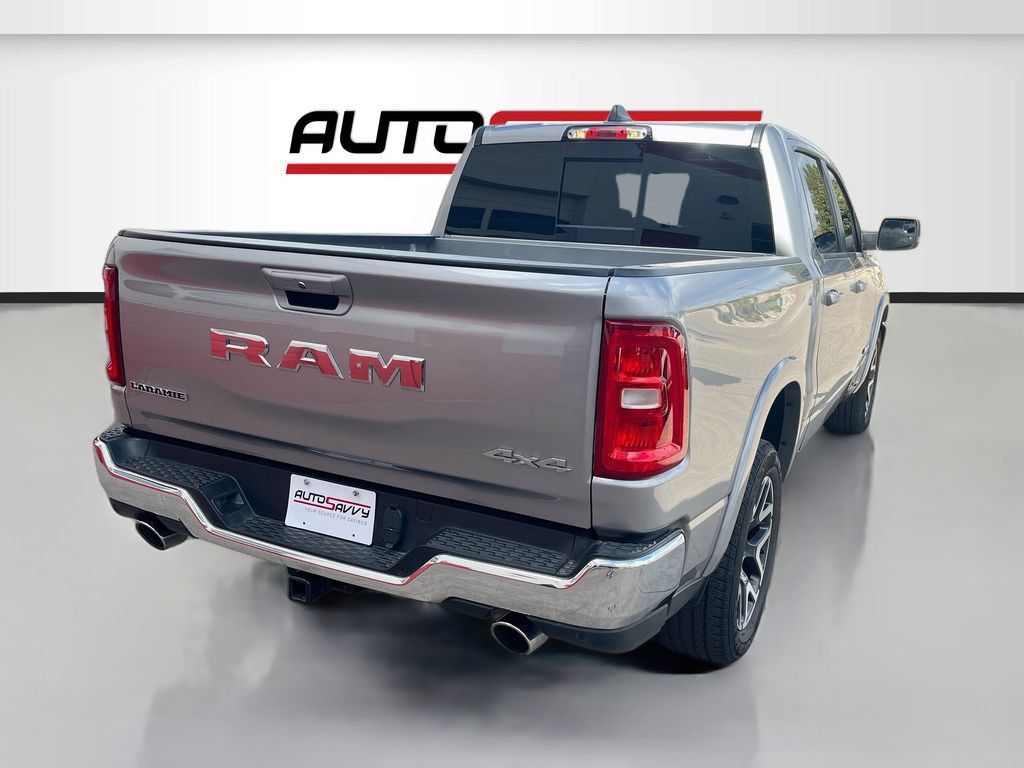 Used 2025 RAM 1500 Laramie AWD/4WD image 7