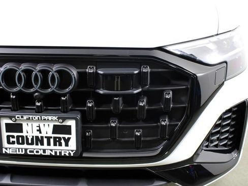 Used 2026 Audi Q8 Premium AWD/4WD image 11