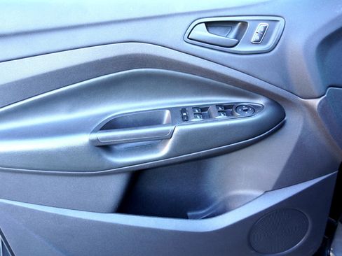 Used 2016 Ford Escape S image 15