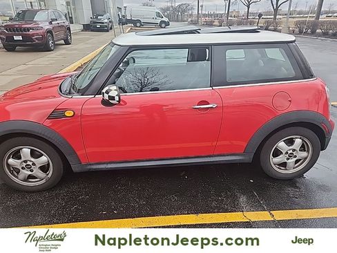 Used 2009 MINI Cooper Hardtop FWD image 1