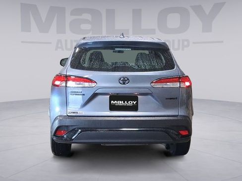 Used 2024 Toyota Corolla Cross AWD Hybrid image 4