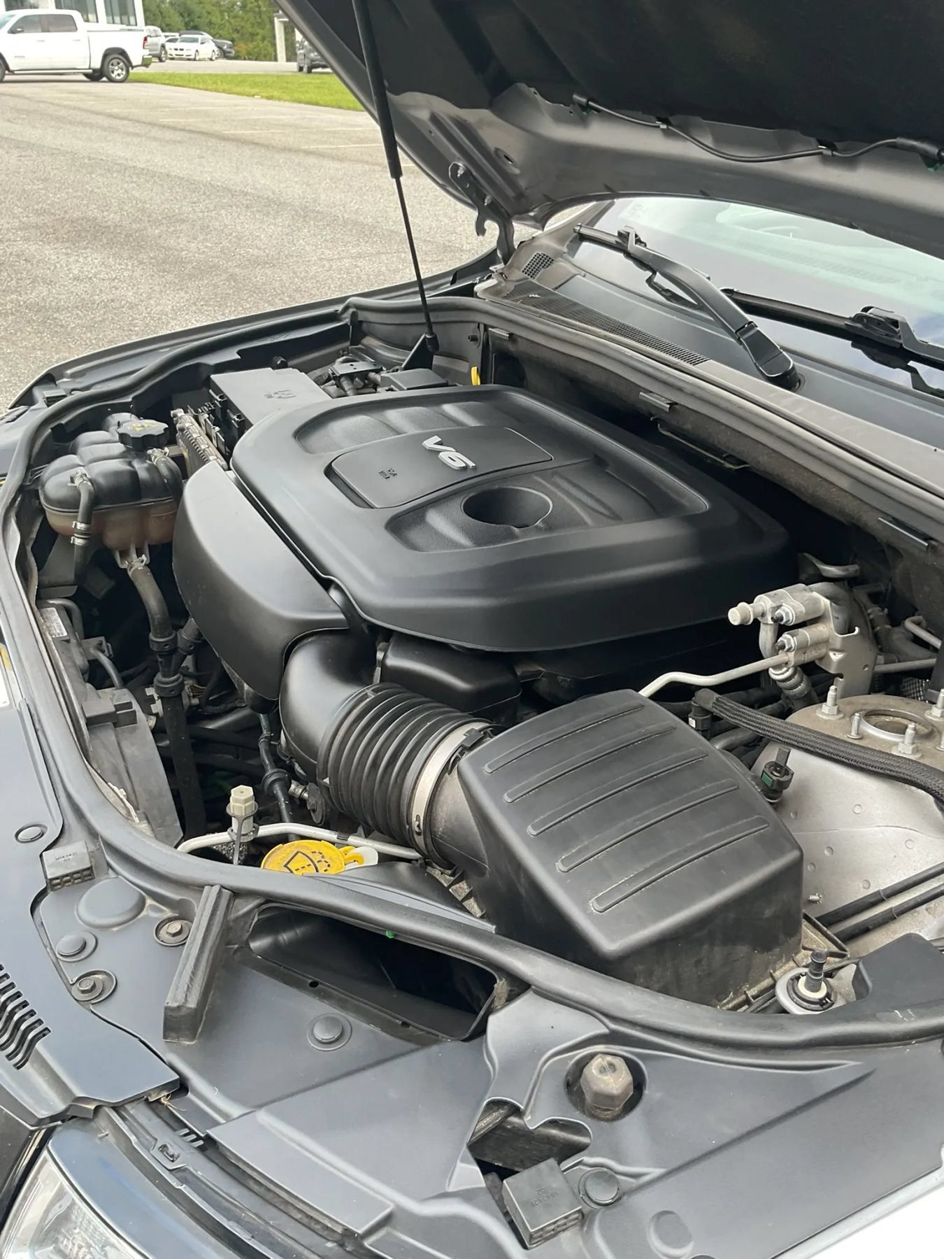 Used 2019 Jeep Grand Cherokee Limited AWD/4WD image 19