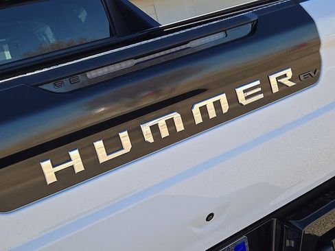 Used 2022 GMC Hummer EV Edition 1 w/ LPO, Illumination Package image 11