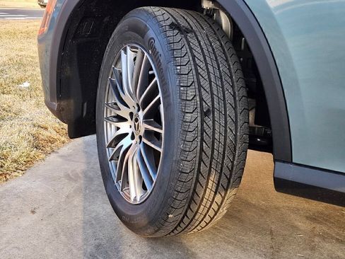 Certified 2026 Mercedes-Benz GLC 300 4MATIC image 32