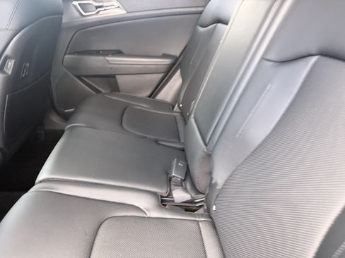 Certified 2023 Kia Sportage SX FWD image 18